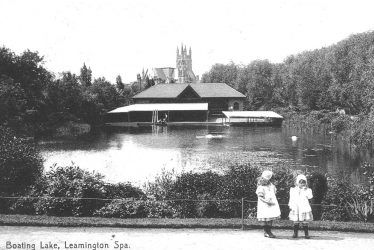 Leamington Spa.  Mill Gardens , boating lake
