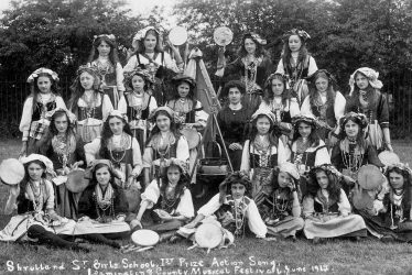 Leamington Spa.  Shrubland Street School, group of girls