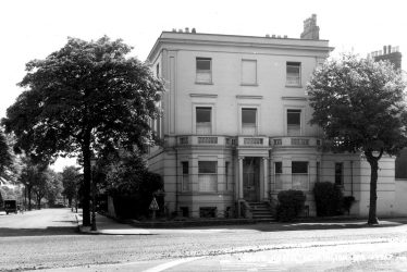 Leamington Spa.  Willes Road, Youth Hostel