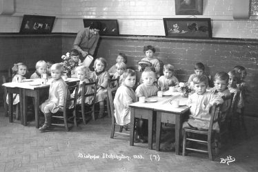 Bishops Itchington.  School infants class
