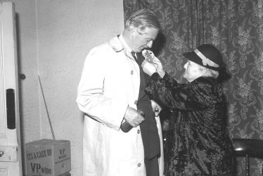 Leamington Spa.  Anthony Eden receiving a rosette
