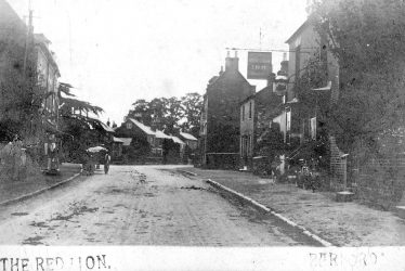 Barford.  Red Lion