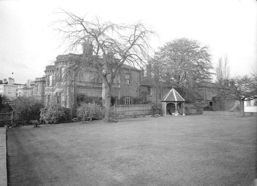 ?10 Eastfield Road, Leamington Spa.  November 1959
[Purcell Close now stands on the ground once occupied by this house. The summerhouse can still be seen in the car park of Purcell Close] |  IMAGE LOCATION: (Warwickshire County Record Office)
