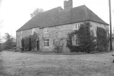 Gaydon.  Old House