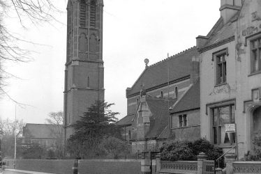 Leamington Spa.  St Peter's Church