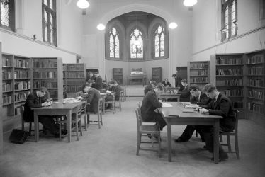 Leamington Spa.  Interior of College library