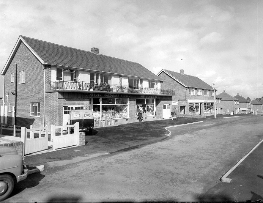 Row of shops in Kelvin Road, New Cubbington.  1960s |  IMAGE LOCATION: (Warwickshire County Record Office)