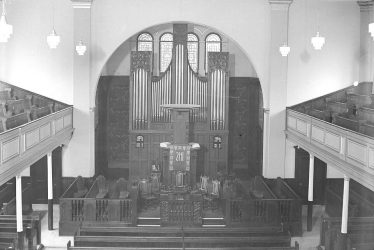 Leamington Spa.  Congregational Chapel, interior