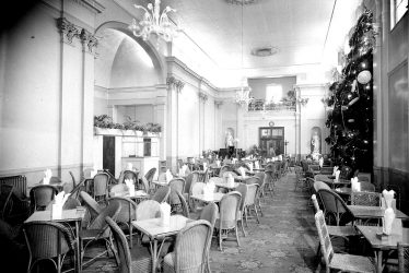 Leamington Spa.  Pump Rooms, tea room
