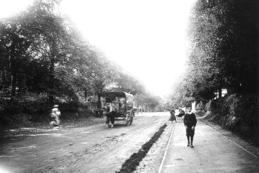 Leamington Spa.  Warwick Old Road