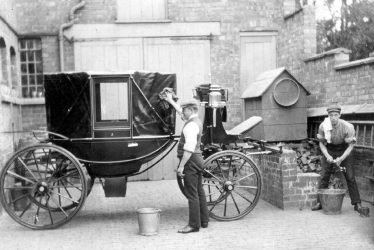 Leamington Spa.  Carriage in courtyard of Raford Cottage