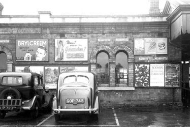 Stratford upon Avon.  Railway Station