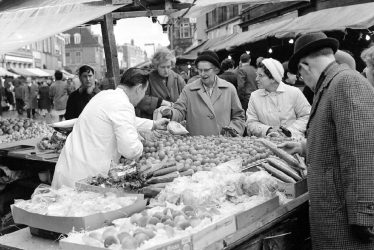 Nuneaton.  Market Day