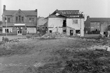Attleborough Green.  Demolition of cottages