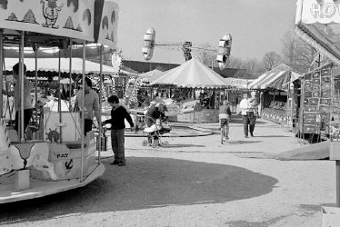 Nuneaton.  Barker's Spring Fair