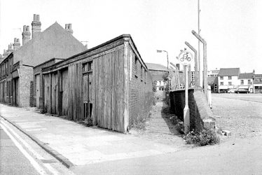 Nuneaton.  Bull's Head Passage, Broad Street