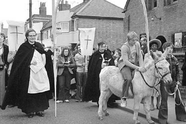 Nuneaton.  Coton Palm Sunday procession