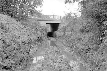 Nuneaton.  Coventry Canal, Griff Arm
