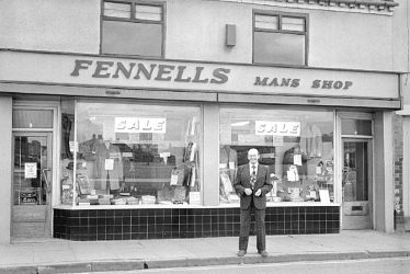 Nuneaton.  Queens Road, Fennell's outfitters