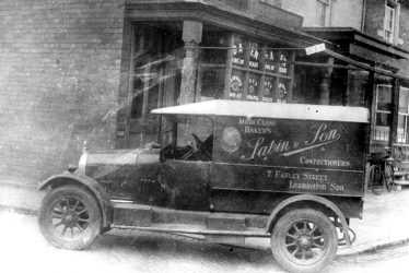 Leamington Spa.  Farley Street, Sabin's Bakery