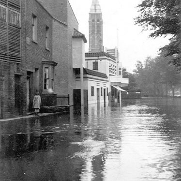 Leamington Spa.  Floods