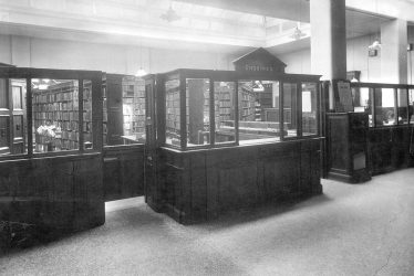 Leamington Spa.  Avenue Road Library, lending department
