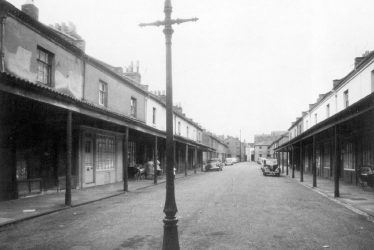 Leamington Spa.  Covent Garden Market