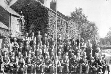 Leamington Spa.  Corporation workmen