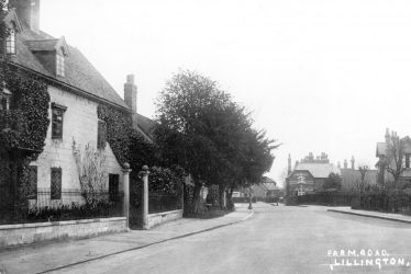 Lillington.  Farm Road