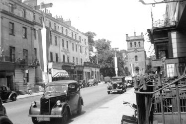 Leamington Spa.  Parade