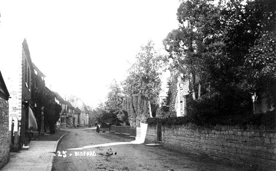 High Street, Bidford on Avon.  1917 |  IMAGE LOCATION: (Warwickshire County Record Office)