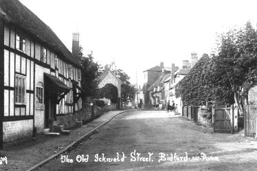 Bidford on Avon.  High Street