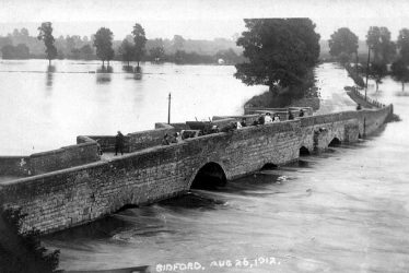 Bidford on Avon.  Bridge