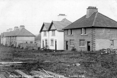 Bidford on Avon.  Arbour Estate