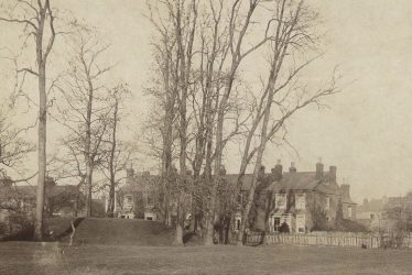 Rugby.  Lawford Road, The Mound