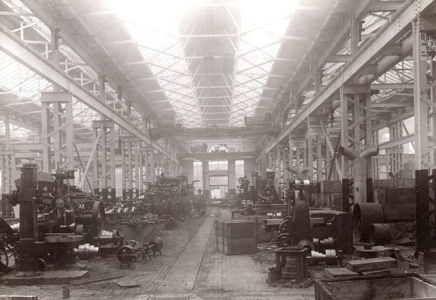 B.T.H. Works machine shop, Rugby.  1901 |  IMAGE LOCATION: (Rugby Library)