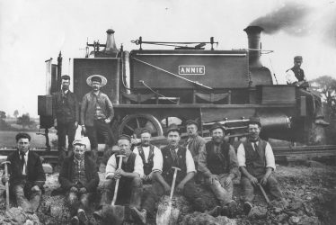 Rugby.  Great Central Railway, tipping gang