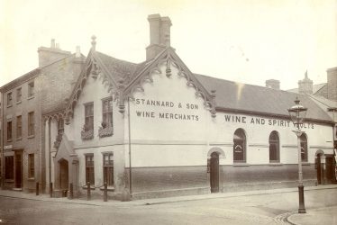 Rugby.  Red Lion Inn