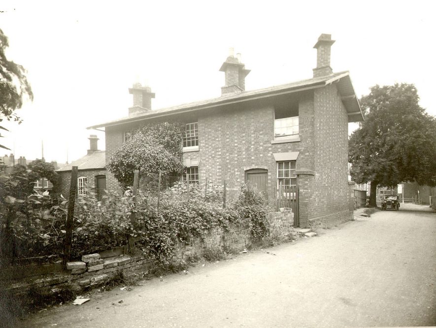 Northlands school caretaker's cottage in Pinders Lane, Rugby, previously known as Farm Cottage.  1931 |  IMAGE LOCATION: (Rugby Library)