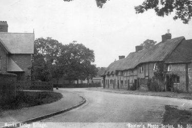 Monks Kirby.  Thatched cottages