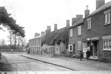 Pailton.  Rugby Road
