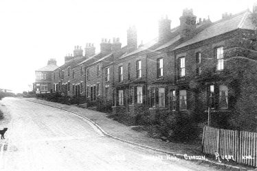 Clifton upon Dunsmore.  Vicarage Hill
