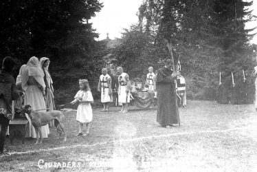 Clifton upon Dunsmore.  Pageant