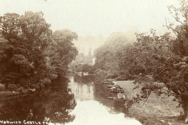Warwick.  Banbury Road, Castle Bridge