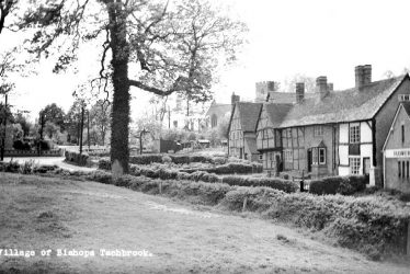 Bishops Tachbrook.  Village scene