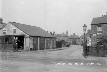 Bilton.  Lawford Lane