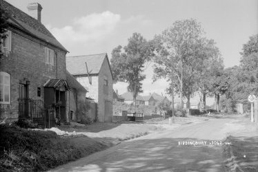 Birdingbury.  Village scene