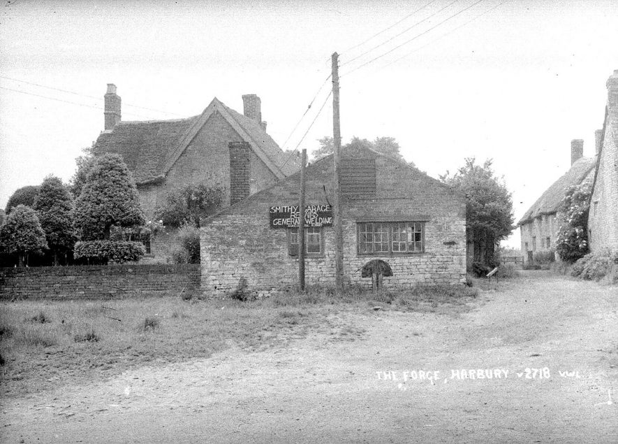 Binswood End smithy and garage, Harbury.  1950s |  IMAGE LOCATION: (Warwickshire County Record Office)