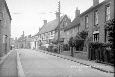 Harbury.  Mill Street