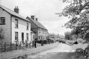 Ladbroke.  Cottages
